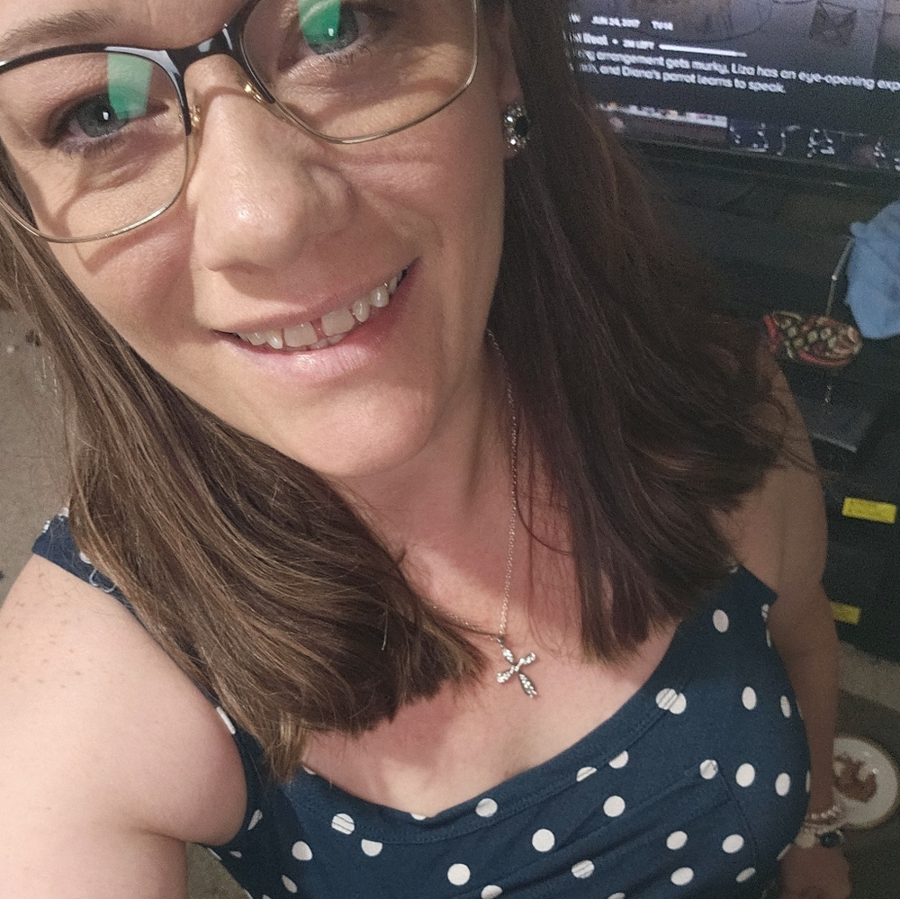 Meet your Posher, Jennifer